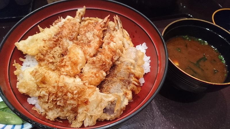 天ぷらひさご 秋葉原 ビッグカメラ近く 真夜中のランチ